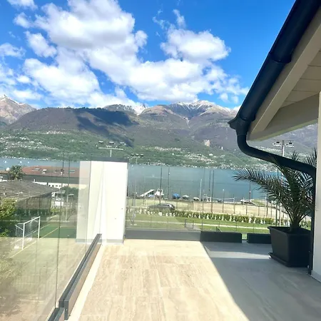 Floor Design Apt, 3bd, 2bt!