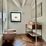 Floor Design Apt, 3bd, 2bt! *